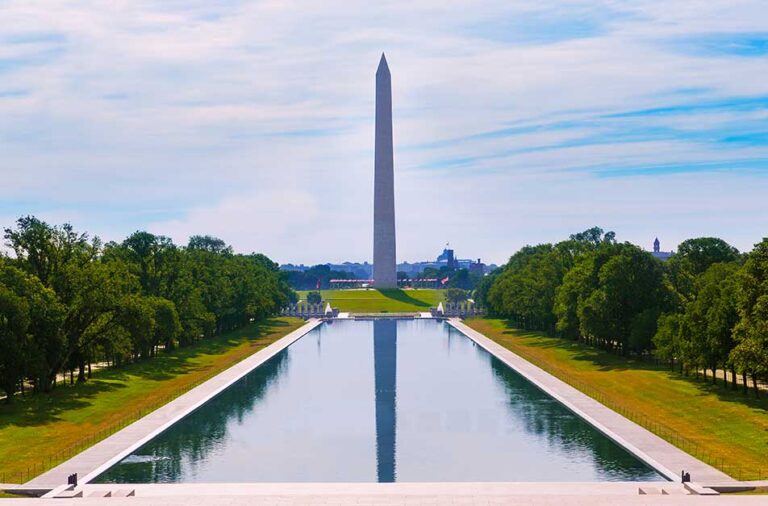 Lincoln Reflecting Pool Recirculates with Natare