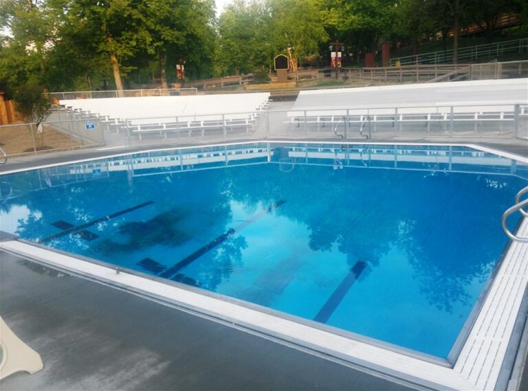 High Dive Act Splashes into a New Natare Pool
