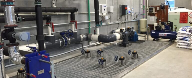 What You Need to Know When Choosing a Pool Filtration System