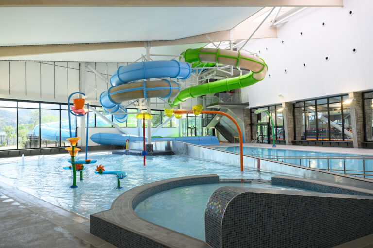 Hiwa Recreation Centre & Te Ngaengae Pool and Fitness Centre Pick Up Awards