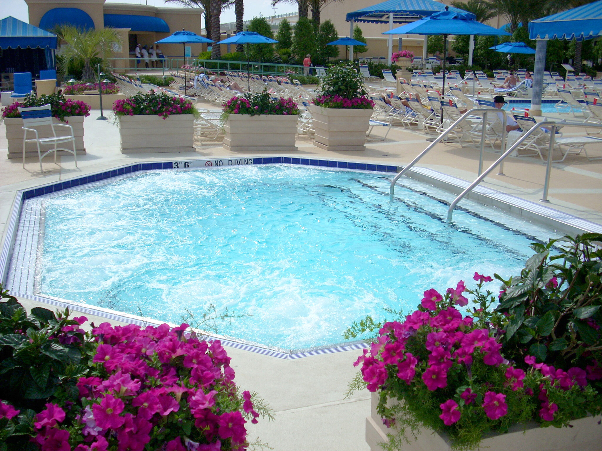 029Beau Rivage Bubbling Spa 5.2.07 077
