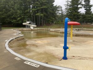 Livingston Park Pool splash pad pre renovation